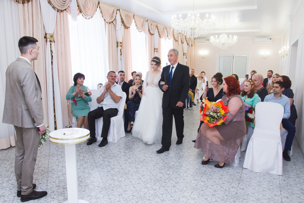 Андрей и Анастасия 17.04.2021