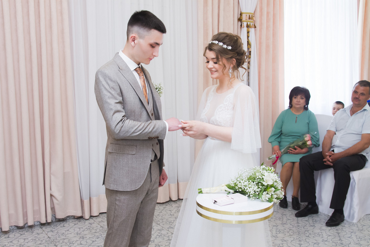 Андрей и Анастасия 17.04.2021